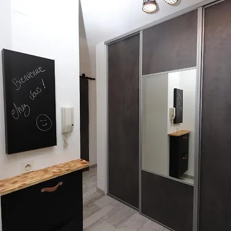 Splendide Studio Pour 2 Refait A Neuf En Bord De Mer, Clim, Wifi, Piscine, Park شقة *